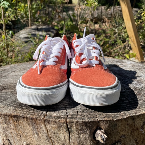 Vans Old Skool Auburn Suede Shoes - Picture 4 of 8